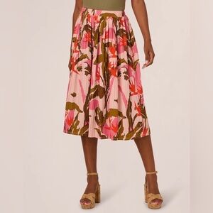 Micropleated Printed A Line Midi Skirt In Pale Mauve Botanic Flora